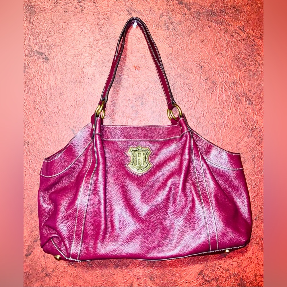 NWOT! J.W. HULME Shoulder Bag